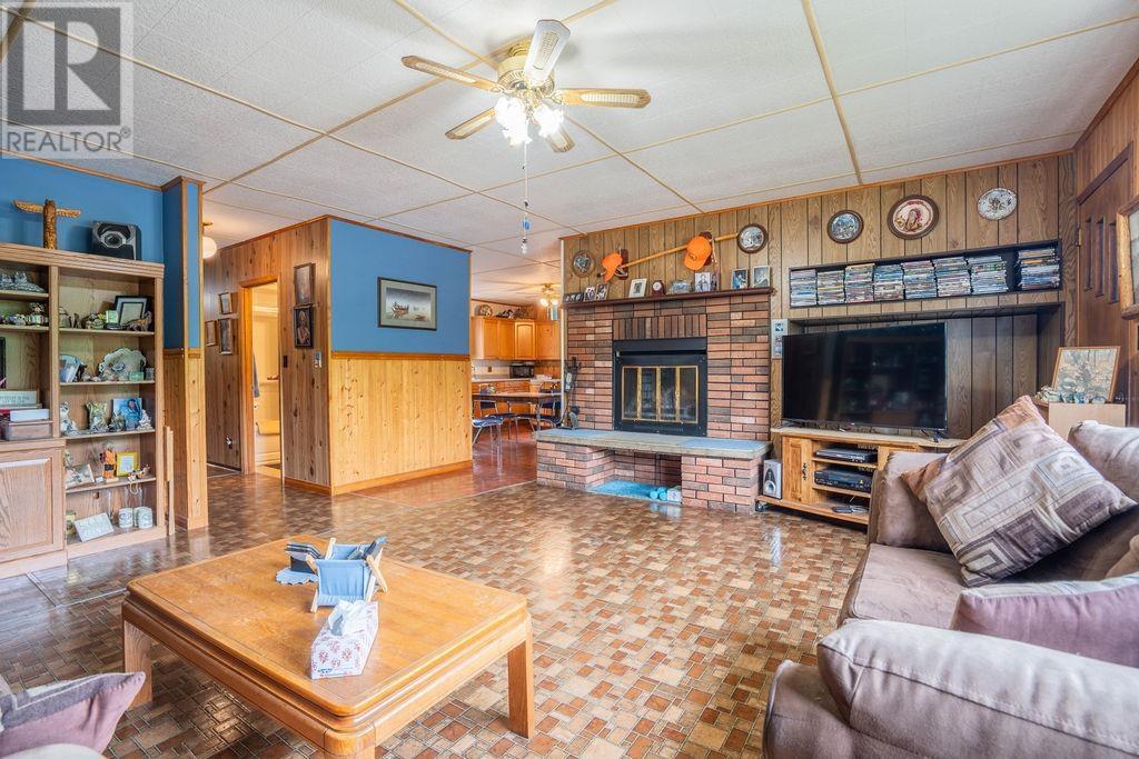 281 Highway 556 - 28