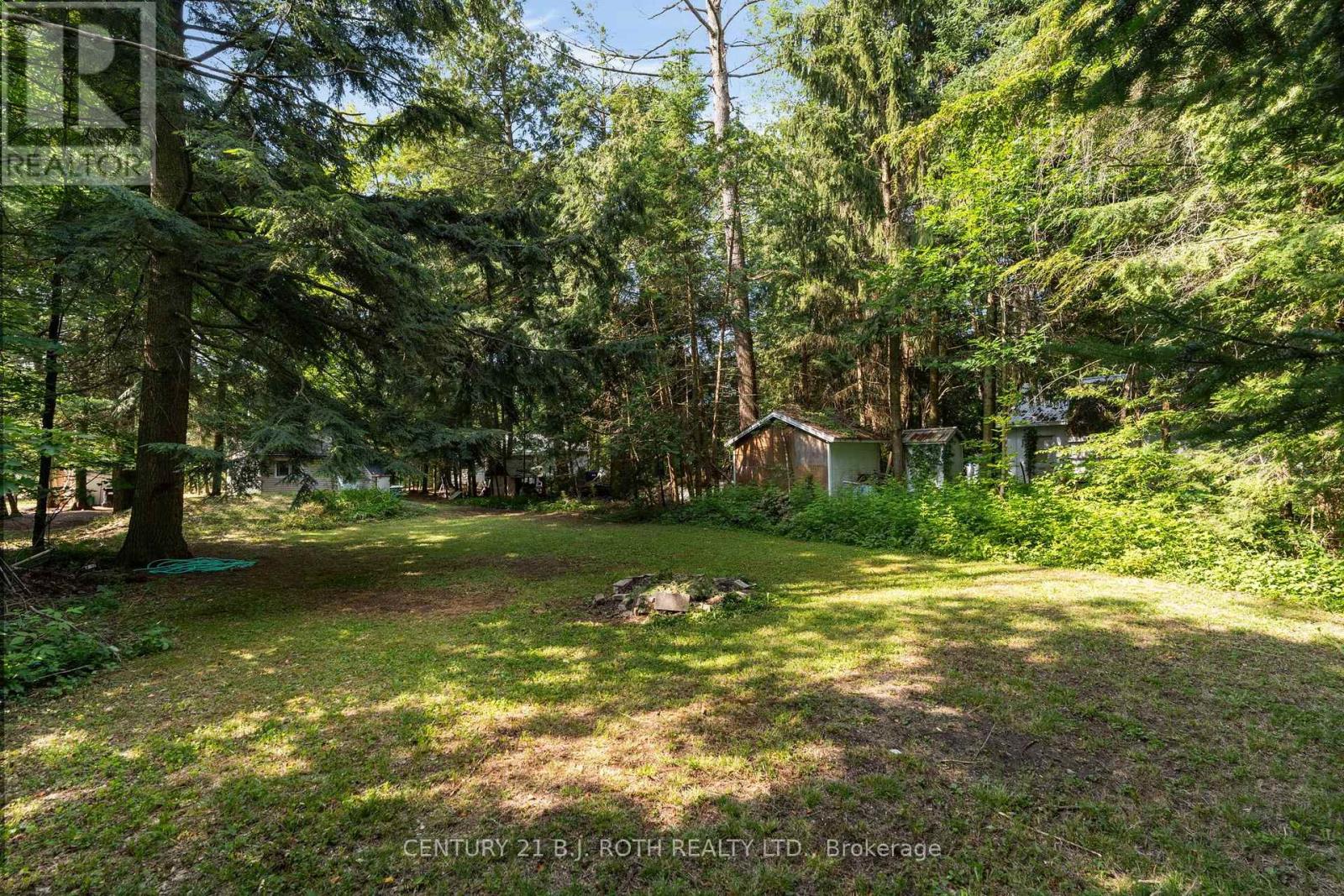 678 PINEGROVE AVENUE - 24