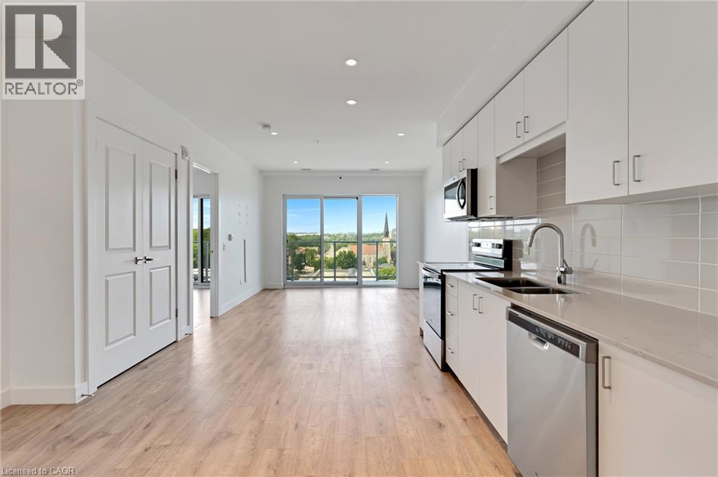 #903 50 GRAND Avenue S - 1