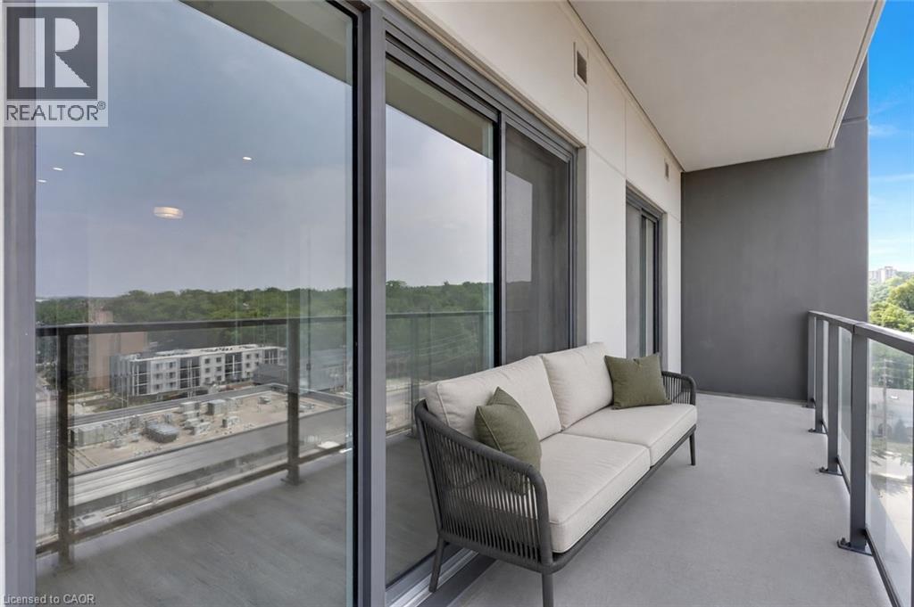 #903 50 GRAND Avenue S - 17