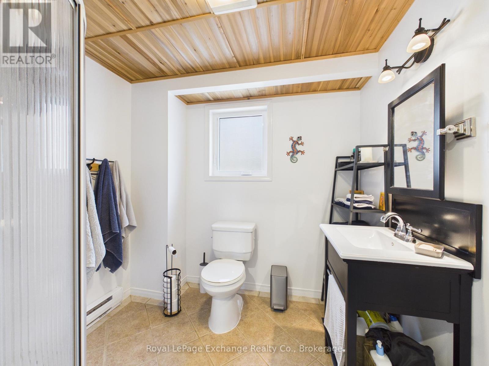 32 BLAIRS TRAIL - 19