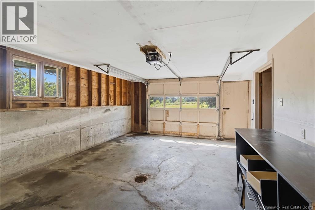 35 Stacey Road - Image 32