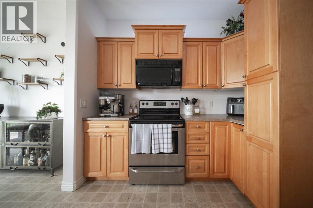 #11 411 Williams Drive - 12