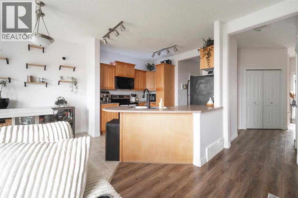 #11 411 Williams Drive - 3