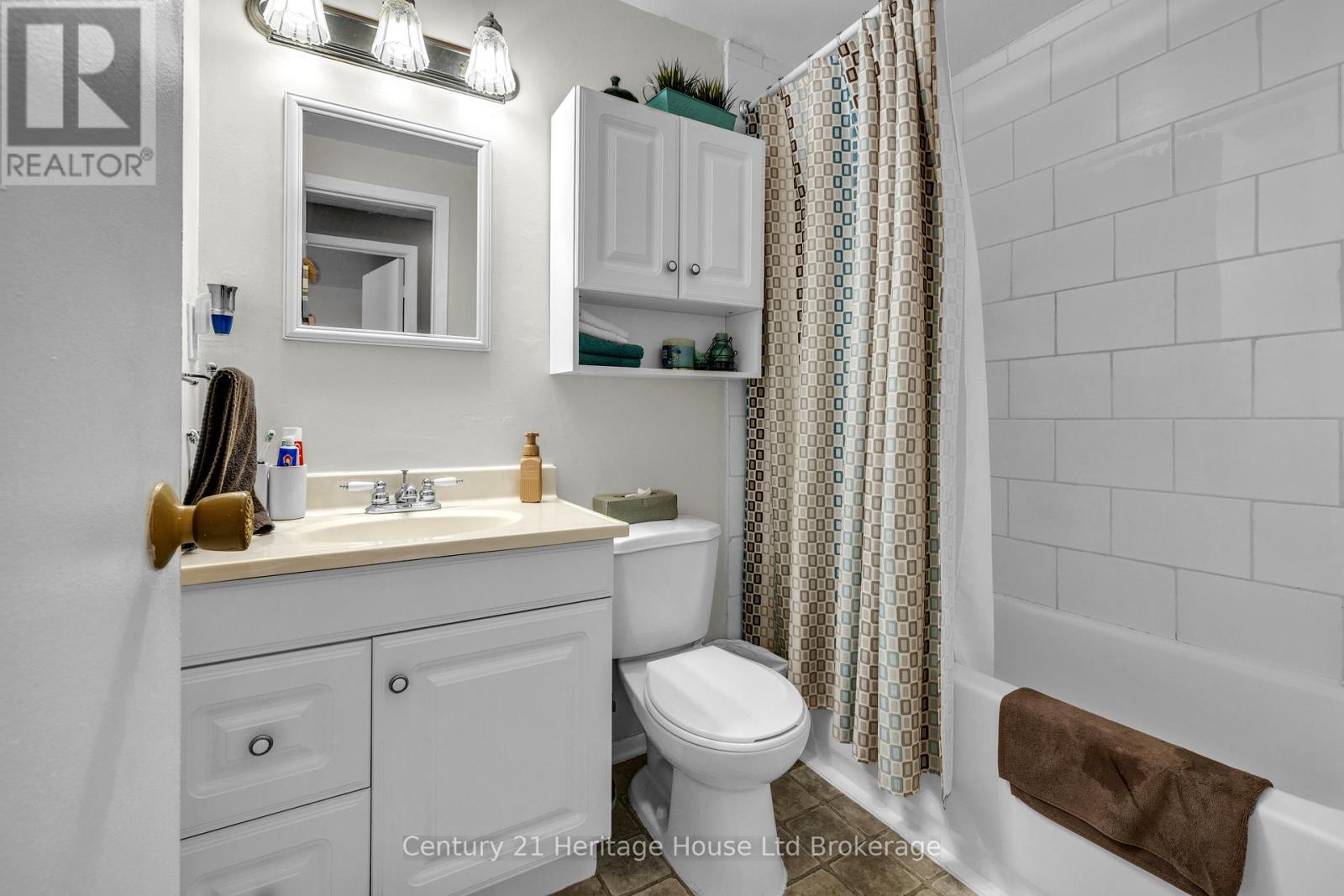 33 INVERNESS STREET - Image 10