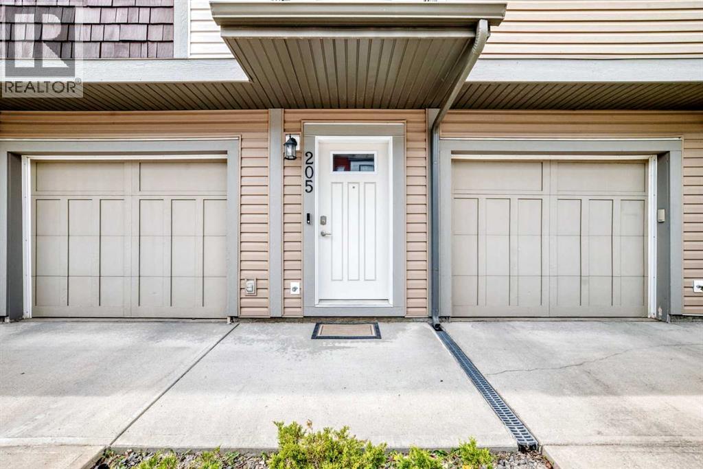 205 Copperpond Row SE - 2