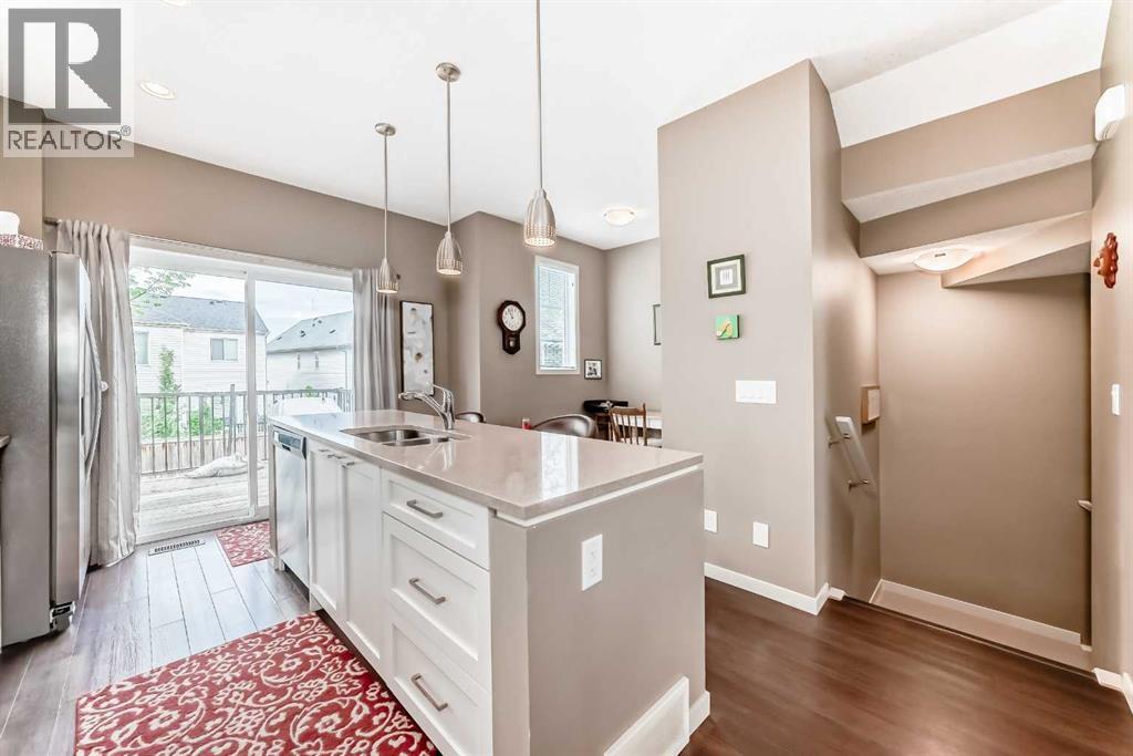 205 Copperpond Row SE - 16