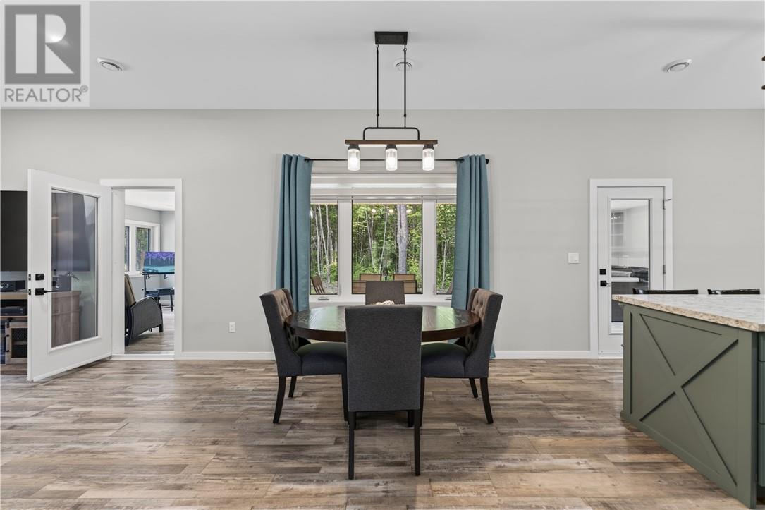 264 Lakeview Drive - 12