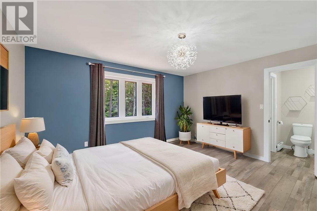 264 Lakeview Drive - 28