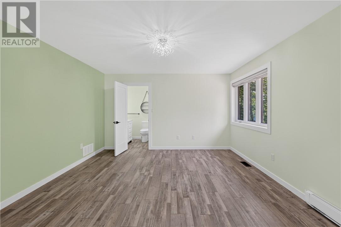 264 Lakeview Drive - 23