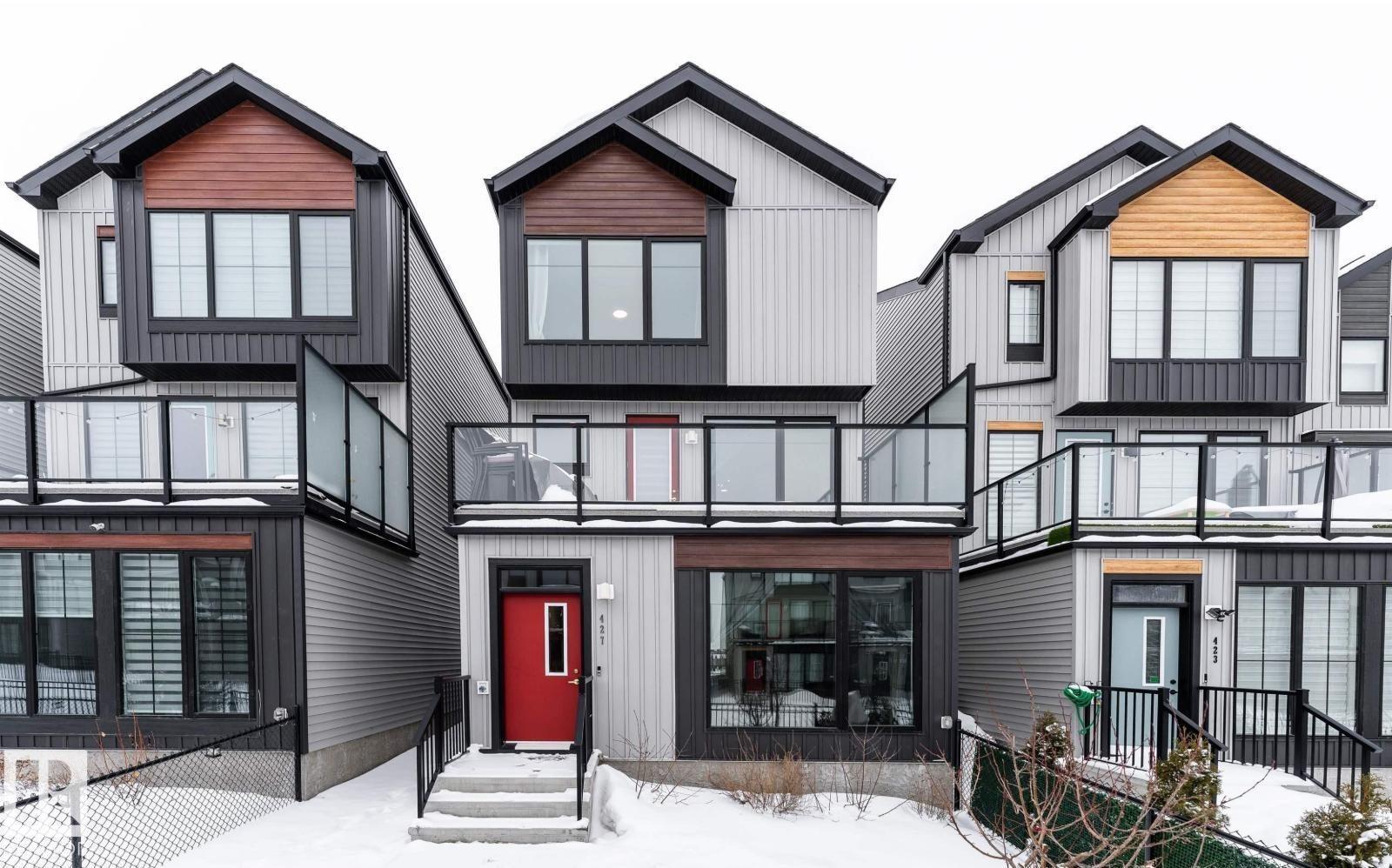 427 39 ST SW - 1