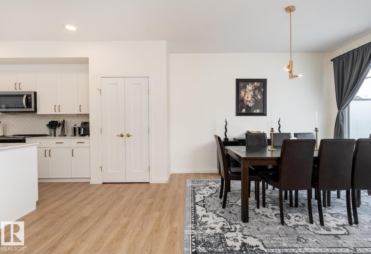 427 39 ST SW - 10