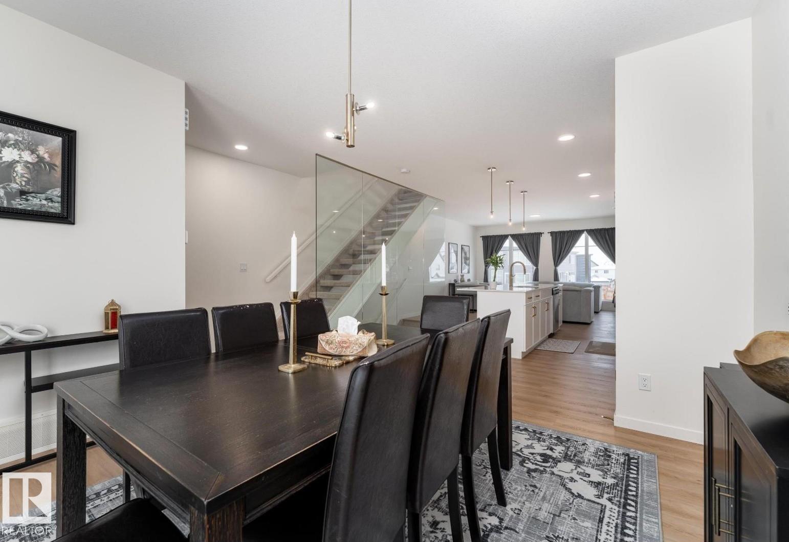 427 39 ST SW - 13