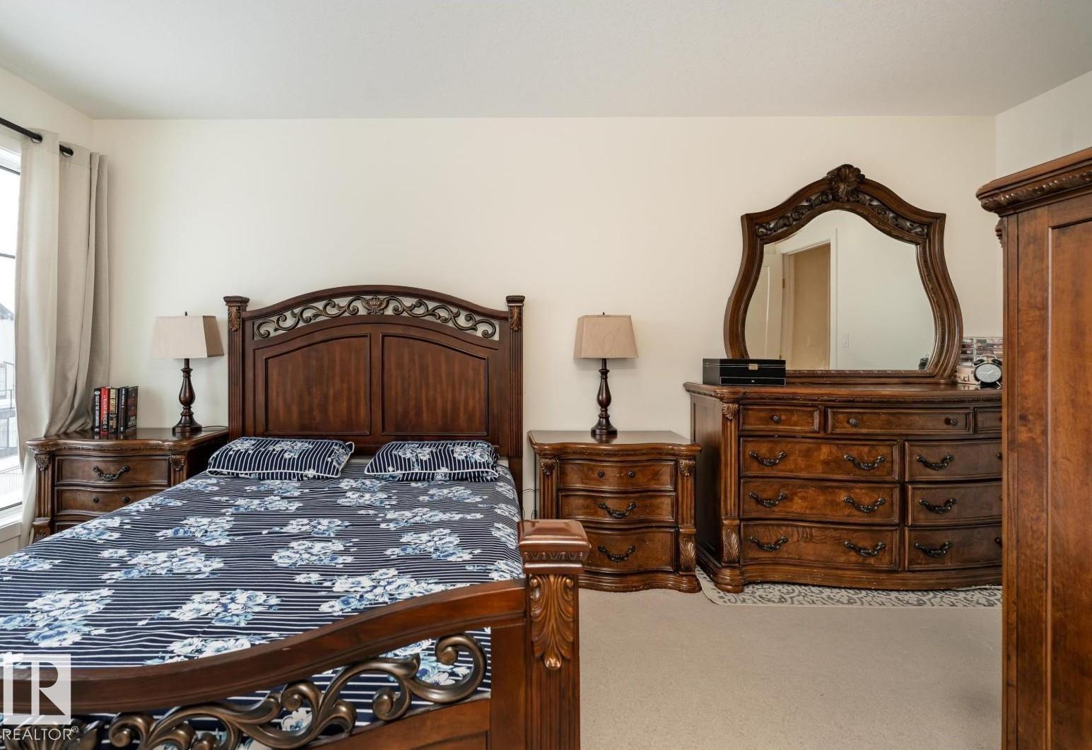 427 39 ST SW - 24