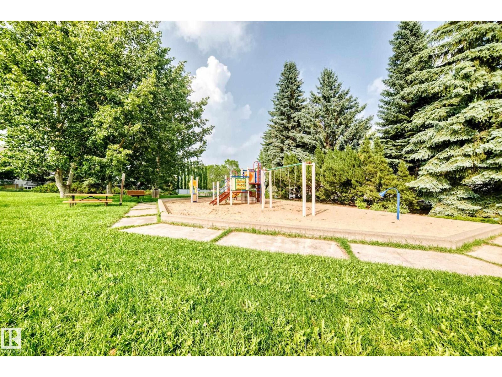 116 HIGHLAND WY - 62