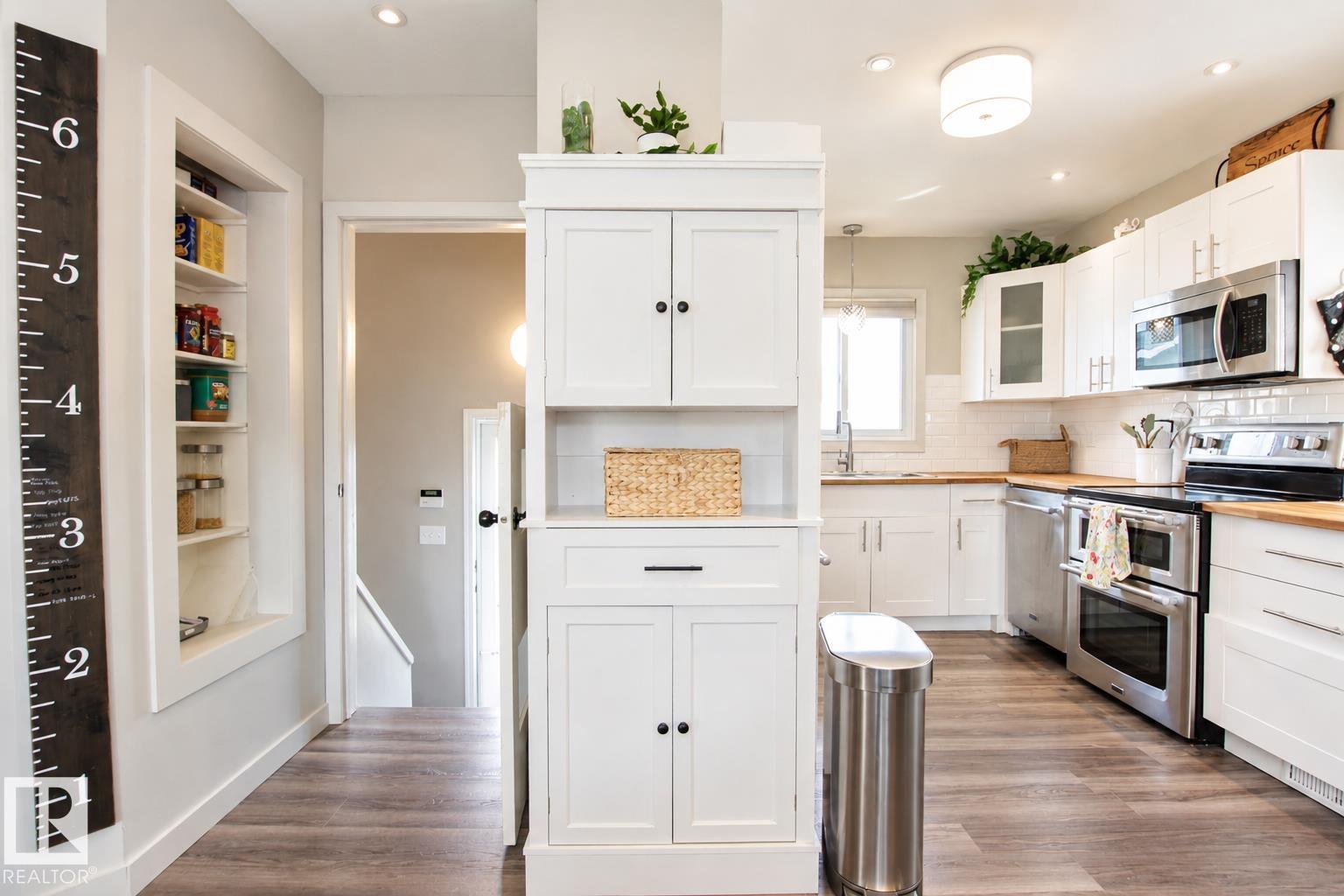12231 55 ST NW - 16
