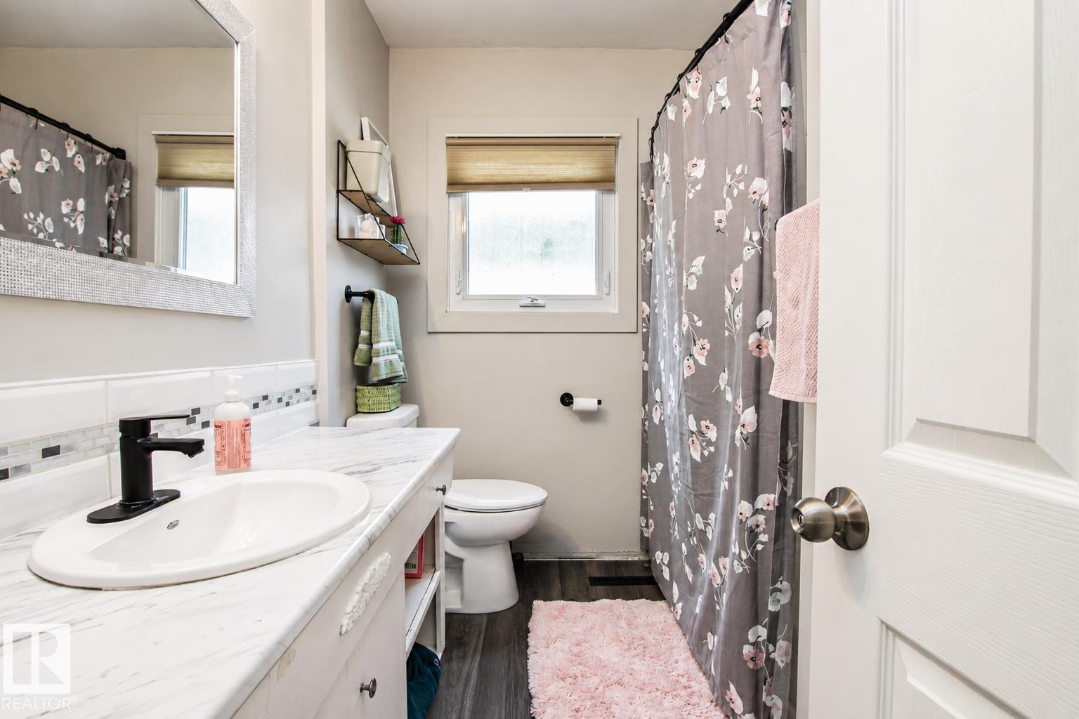 12231 55 ST NW - 19