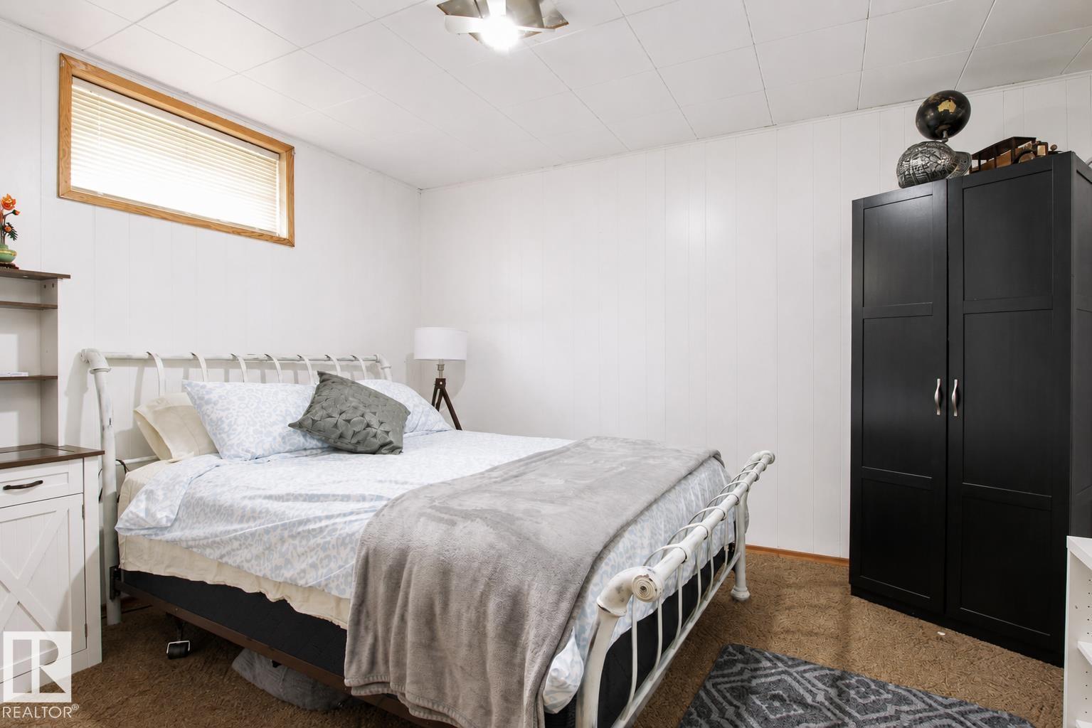 12231 55 ST NW - 23
