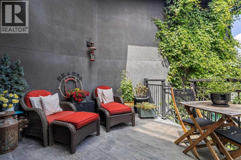 930 9 Street S - 18