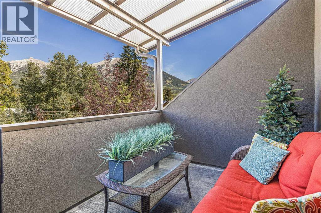 930 9 Street S - 40