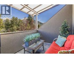 930 9 Street S, Canmore, AB T1W1Z8 Photo 40