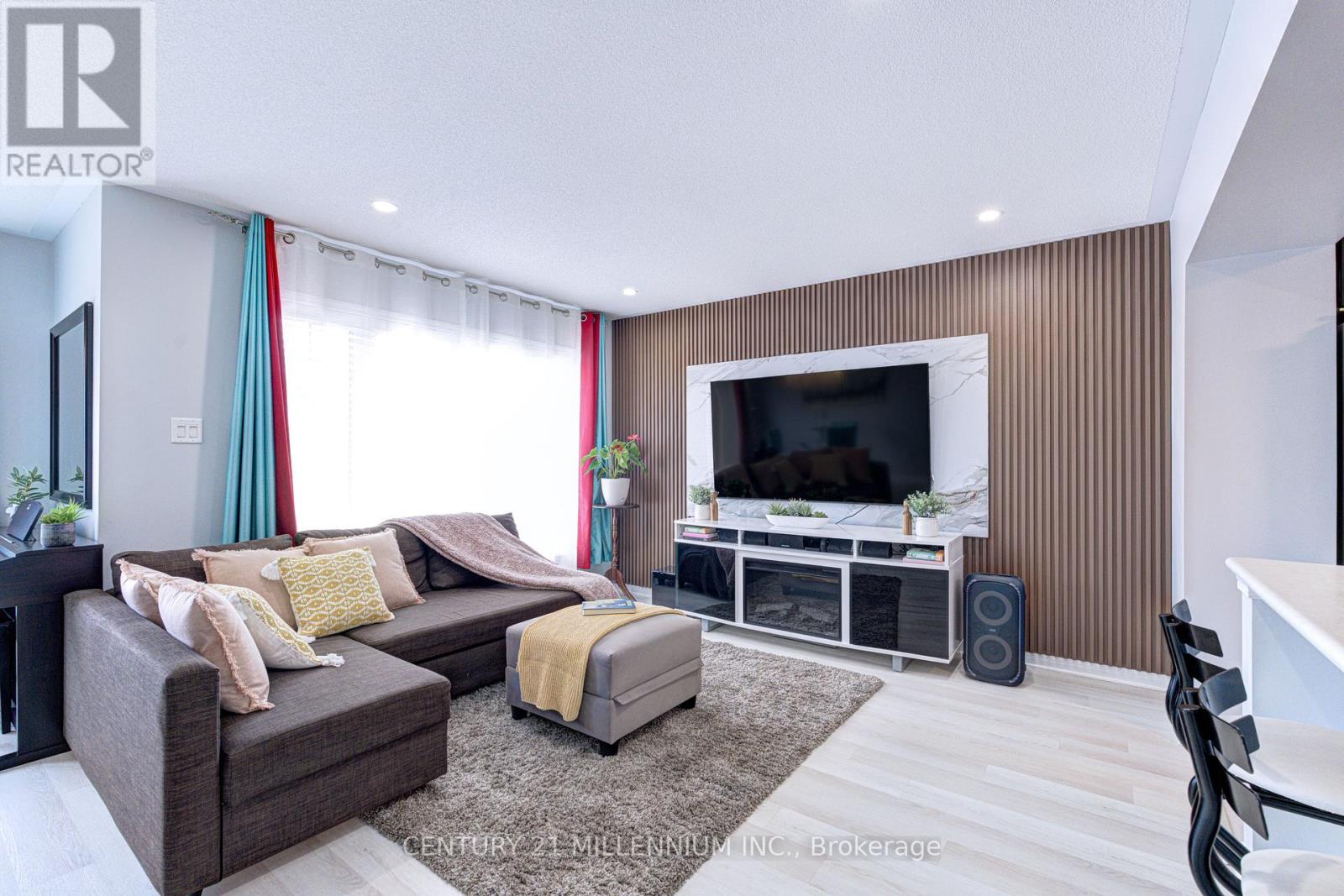 17 REICHERT COURT - 19