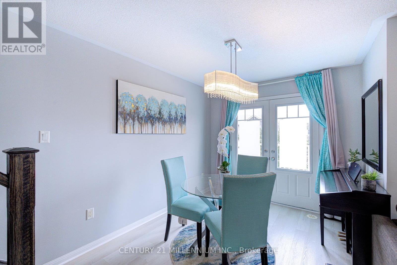 17 REICHERT COURT - 26