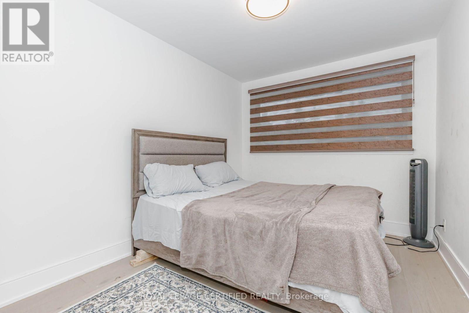 9706 GUELPH LINE - 20