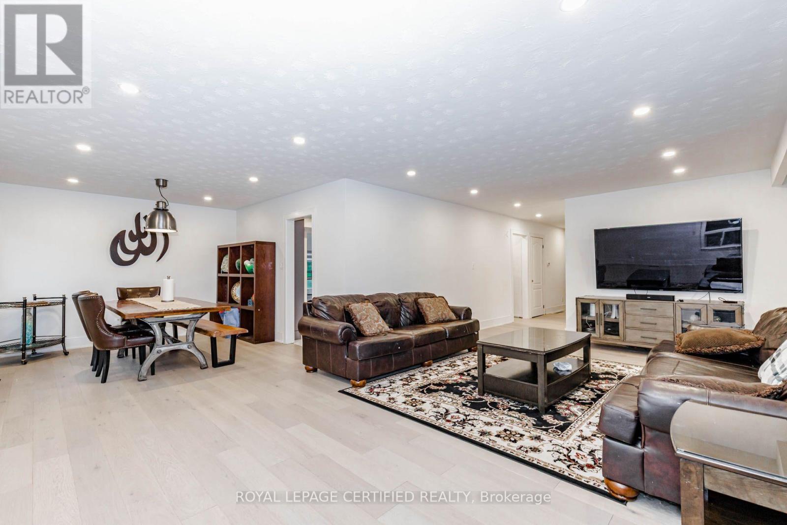9706 GUELPH LINE - 3