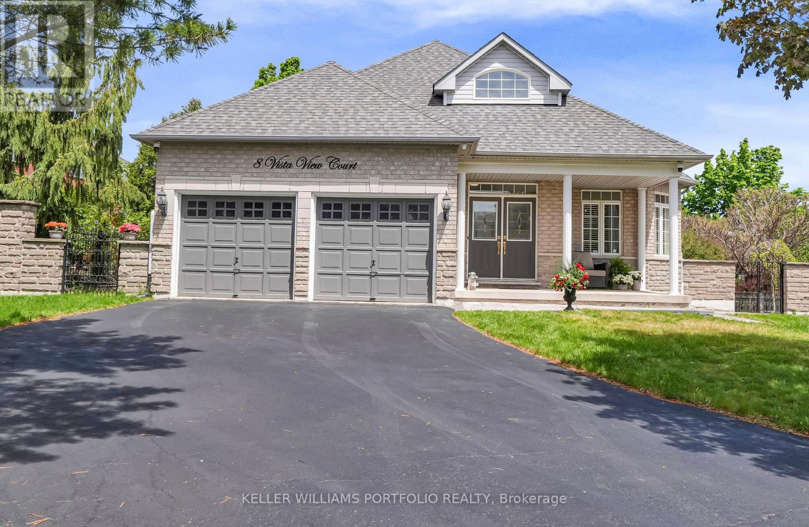 8 VISTA VIEW COURT - 1