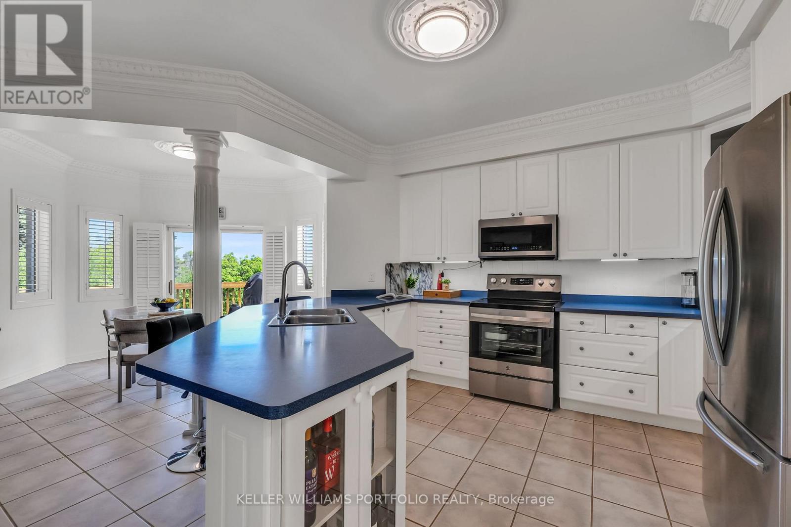 8 VISTA VIEW COURT - 8