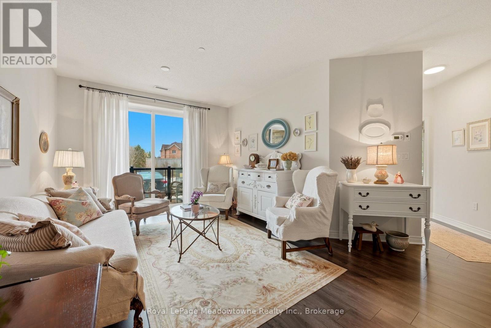 #109 33 WHITMER STREET - Image 9