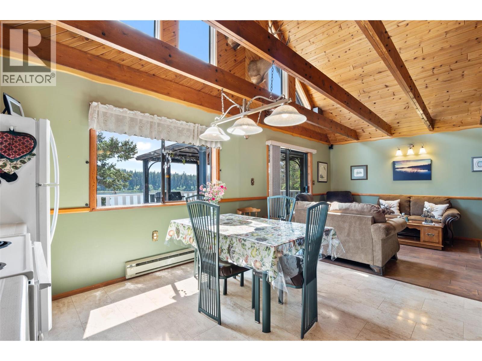 5048 Lauder Road - 12