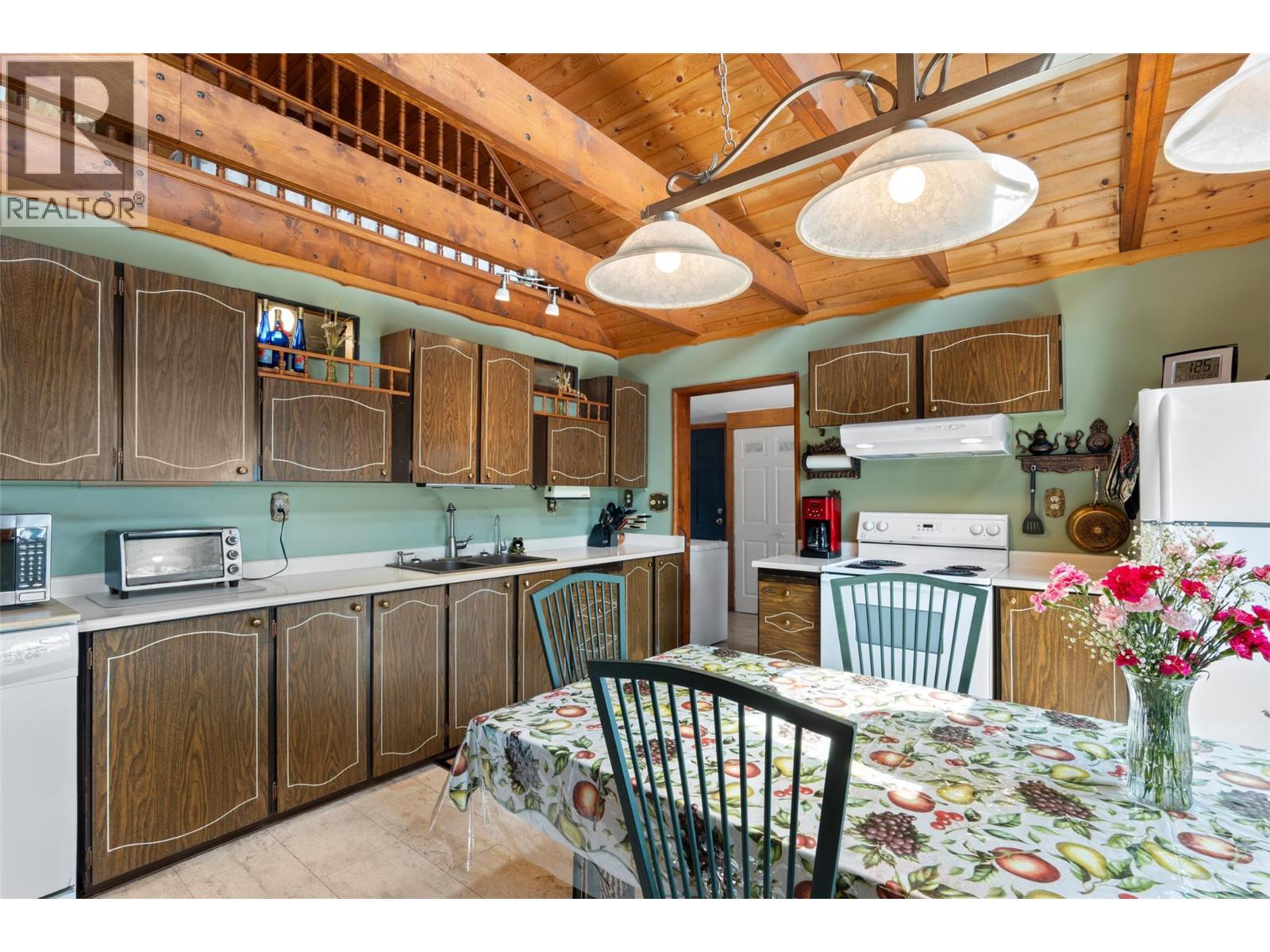 5048 Lauder Road - 14