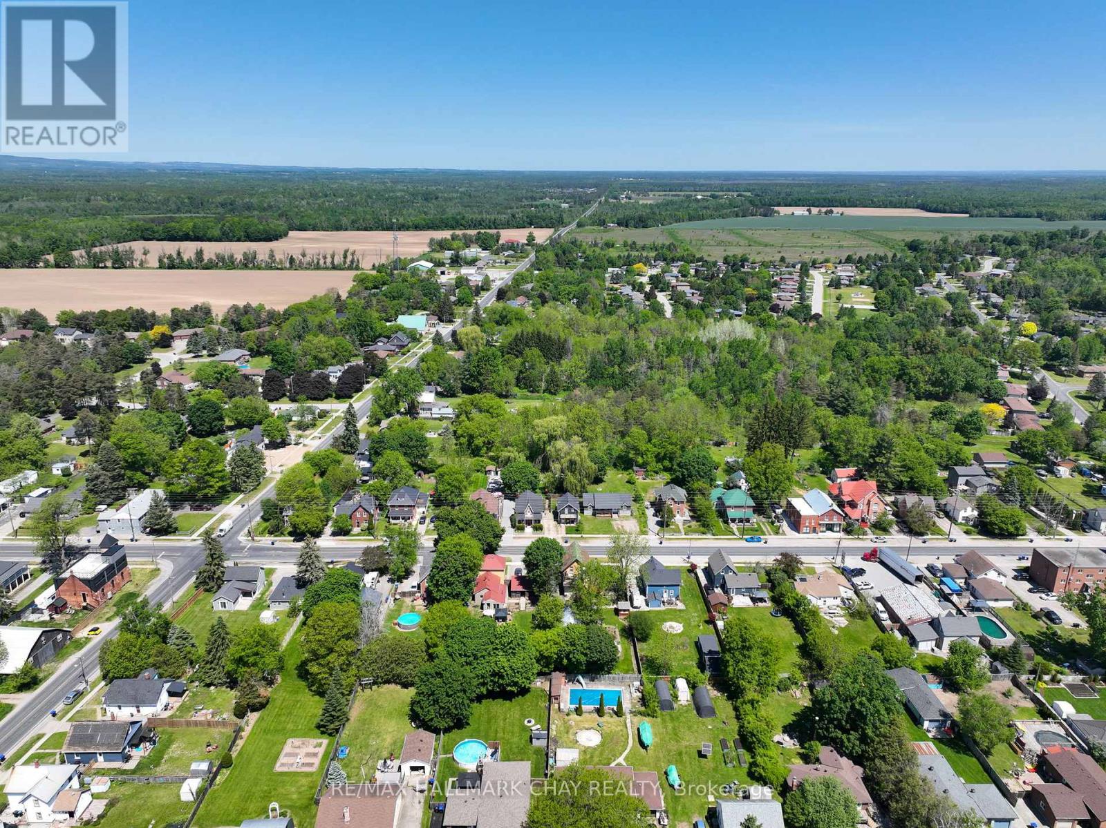 8116 MAIN STREET - 33