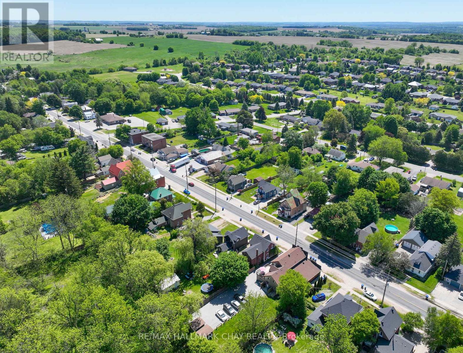 8116 MAIN STREET - 34