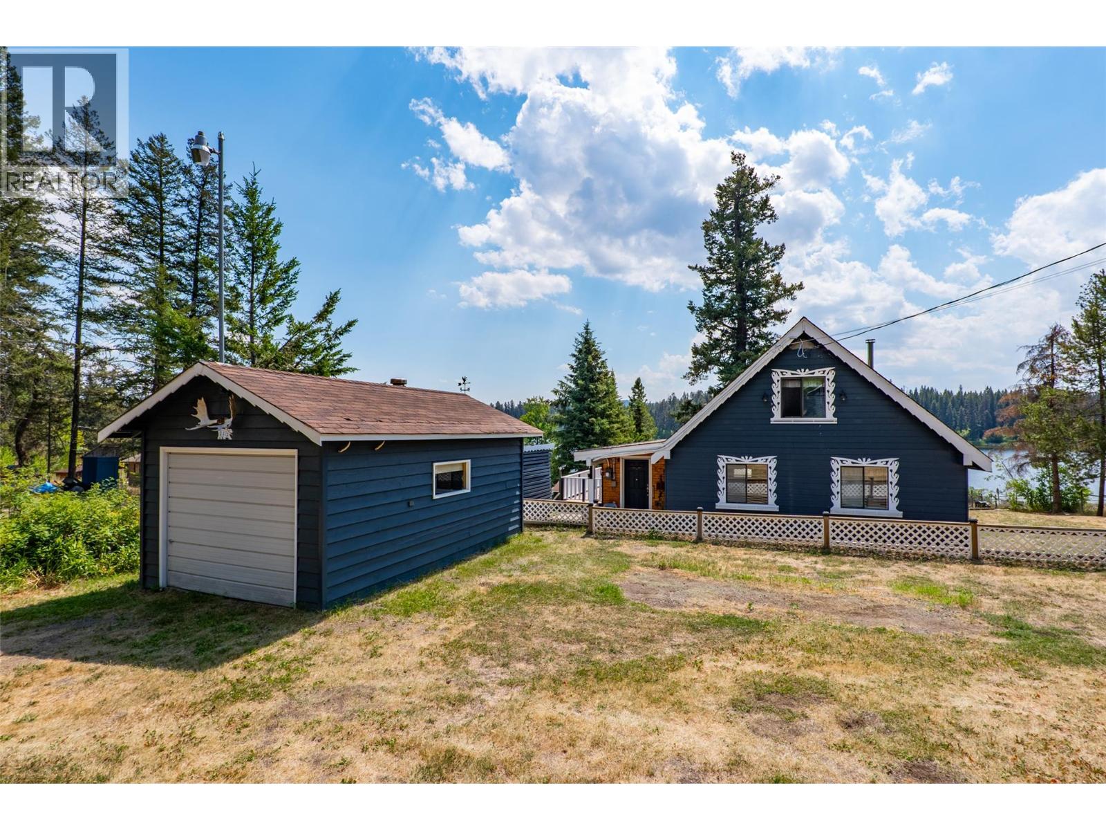 5048 Lauder Road - 1
