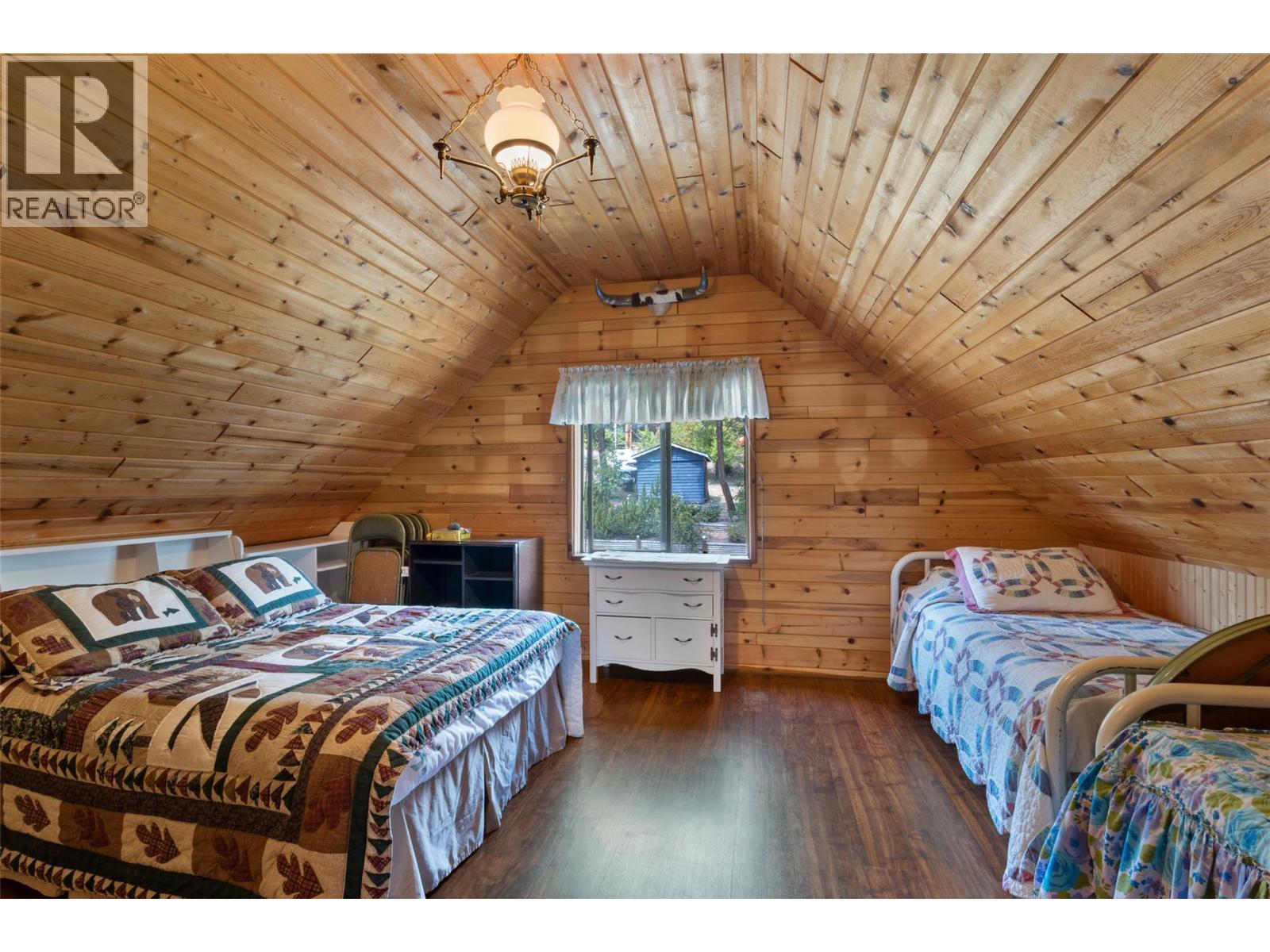 5048 Lauder Road - 6