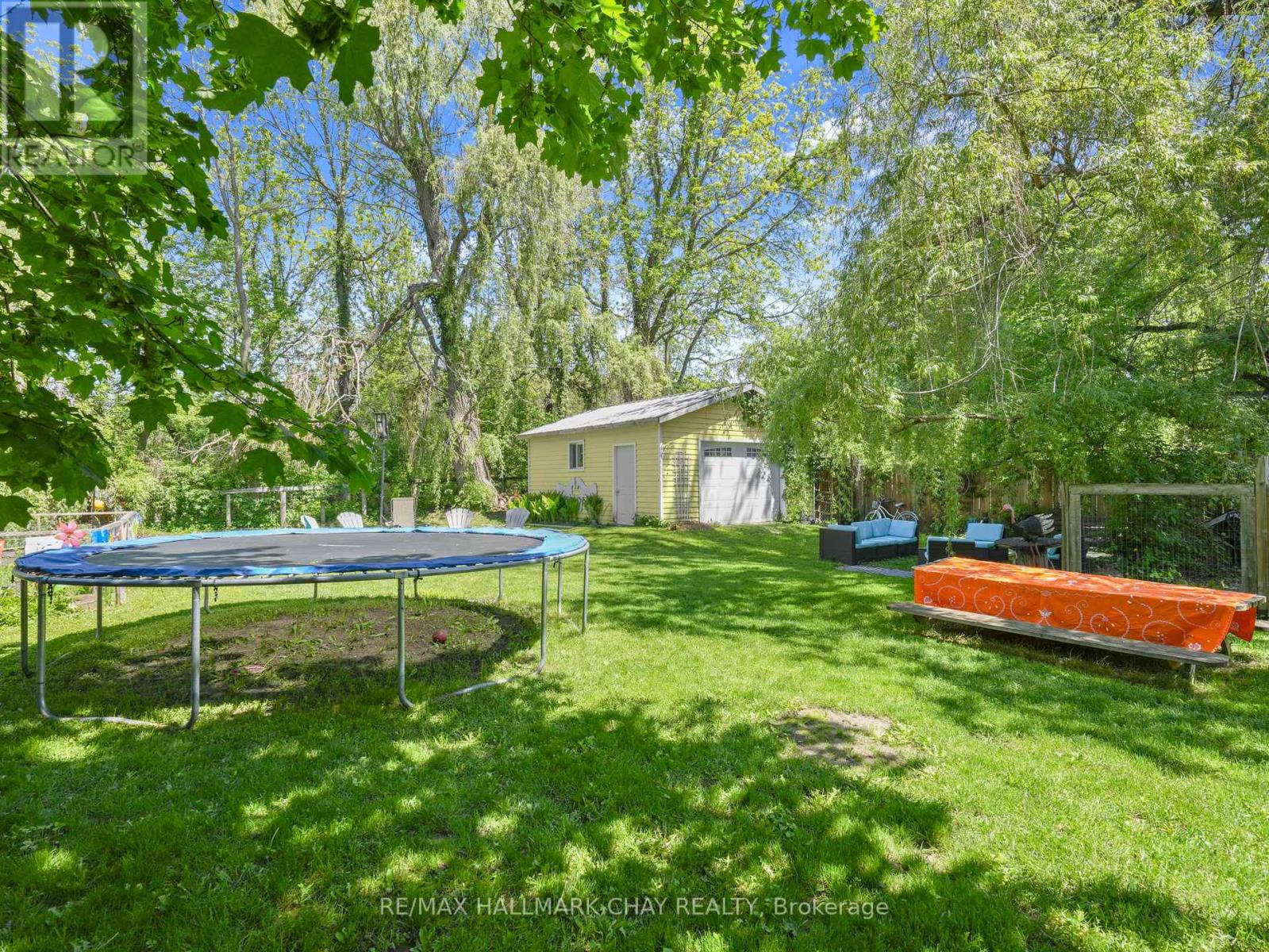 8116 MAIN STREET - 28