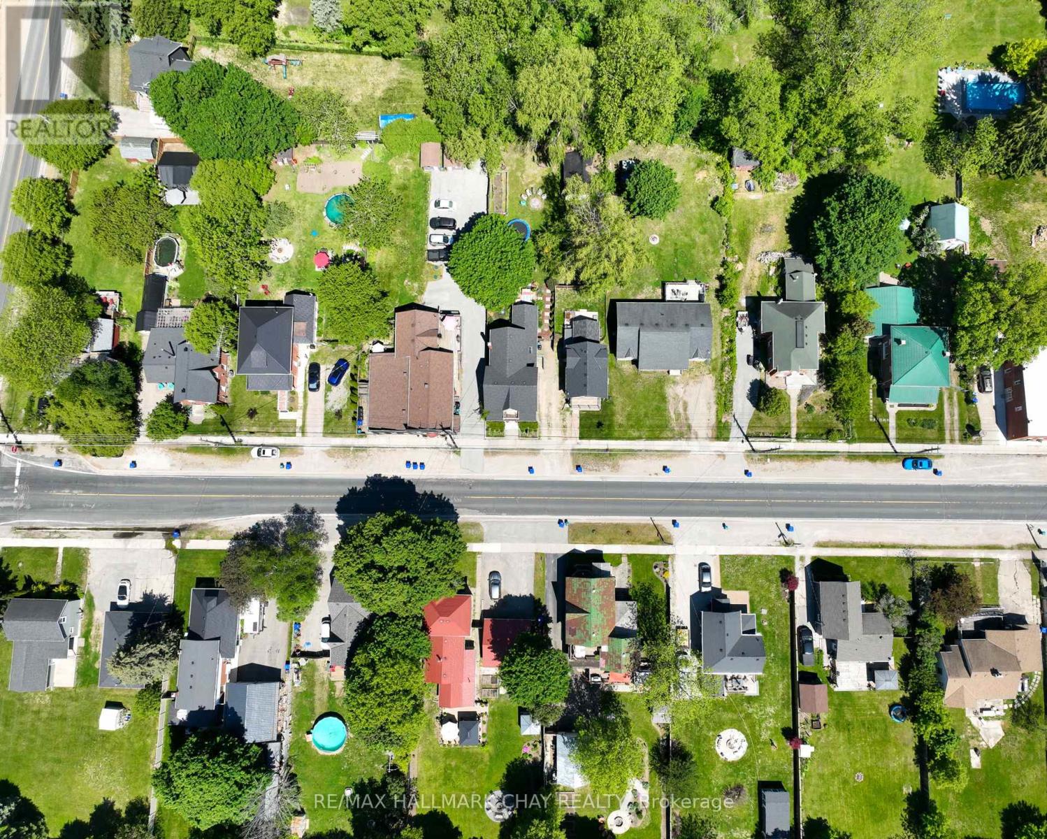 8116 MAIN STREET - 32