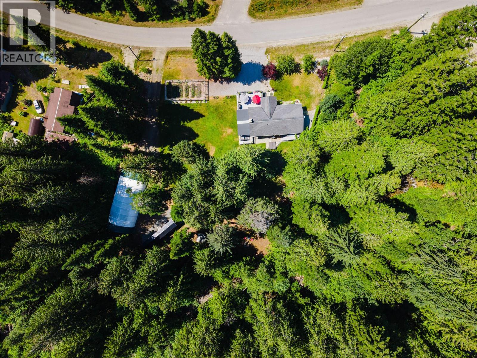 262 BRYAN Road - 3