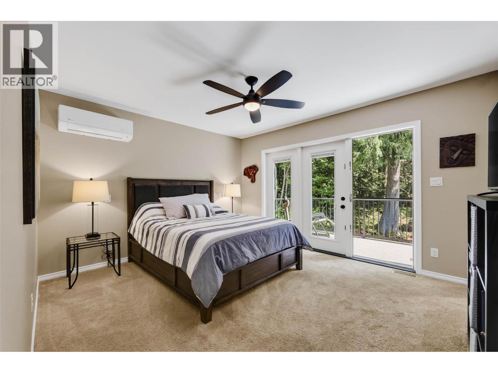 262 BRYAN Road - 14