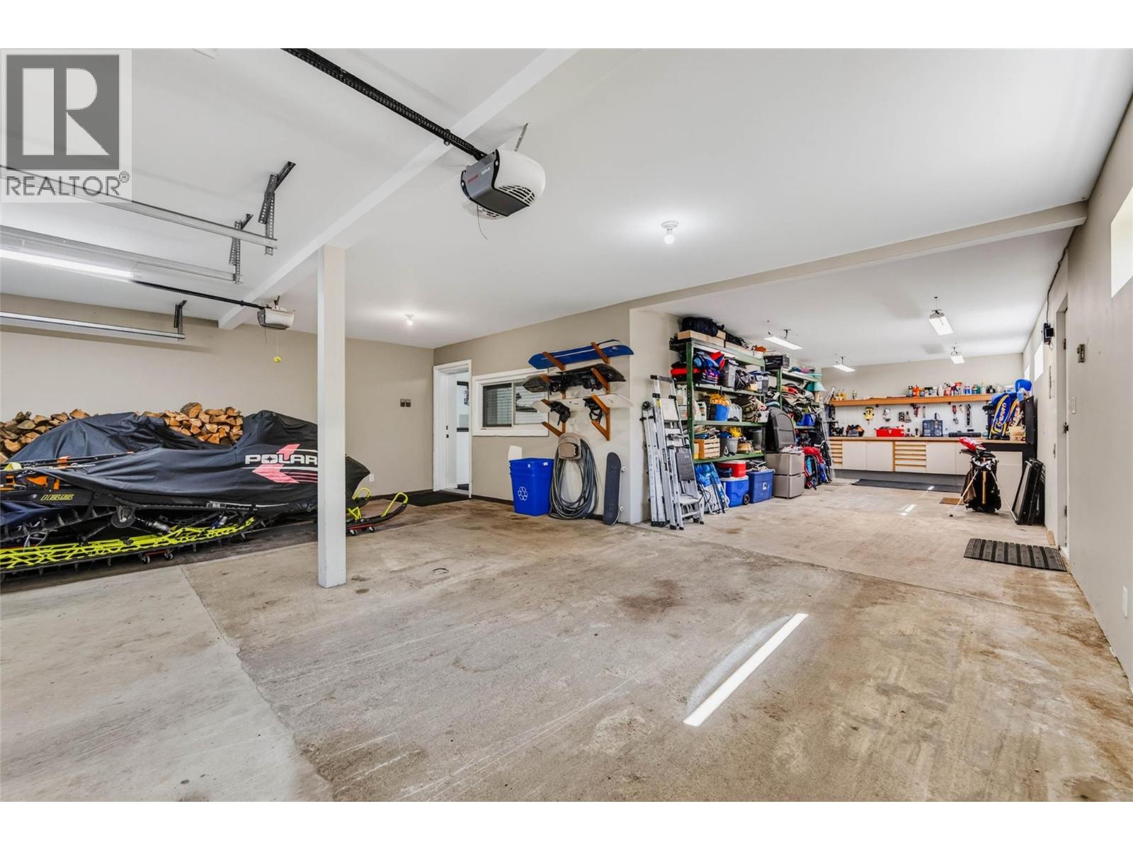 262 BRYAN Road - 41