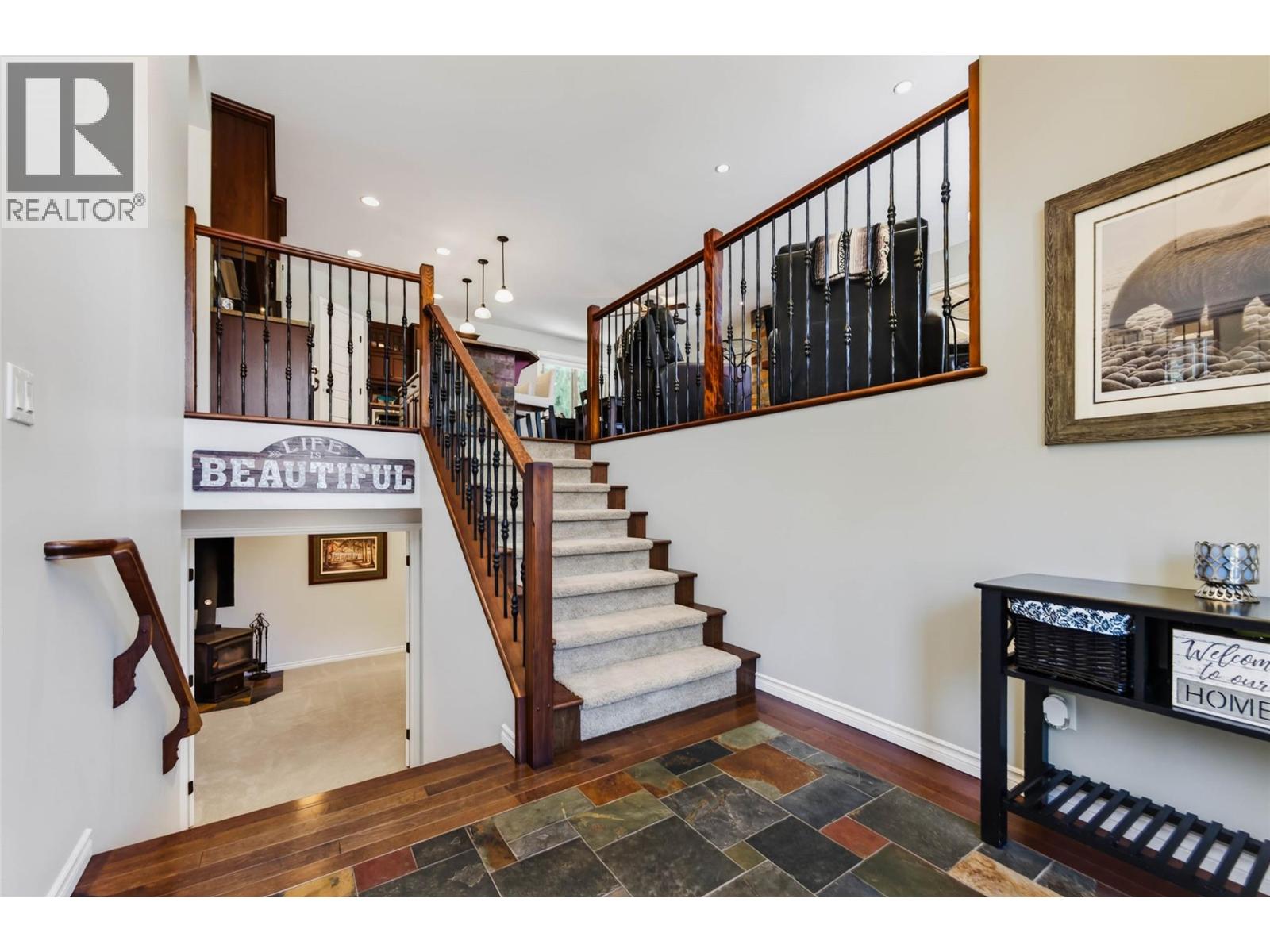 262 BRYAN Road - 27