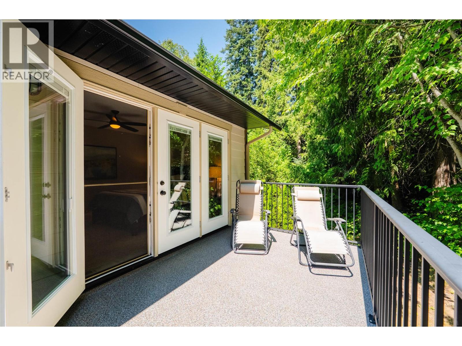 262 BRYAN Road - 49
