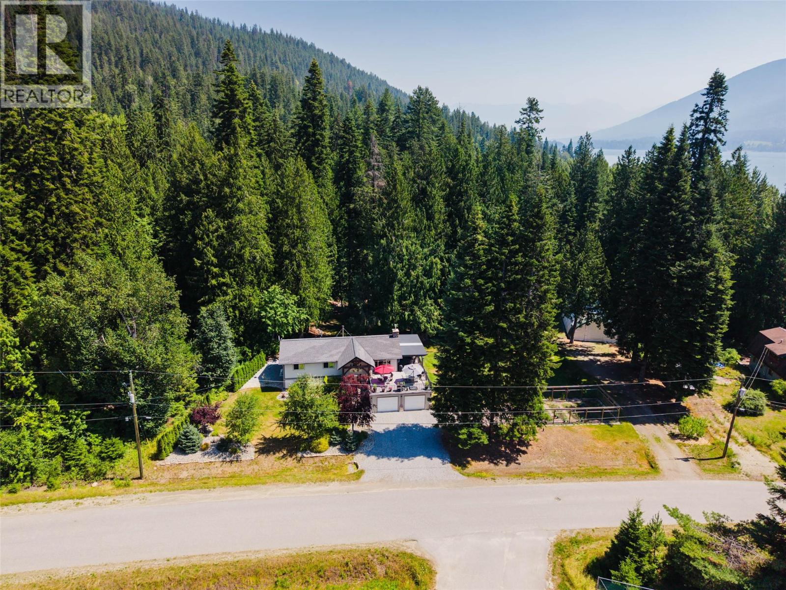 262 BRYAN Road - Image 64