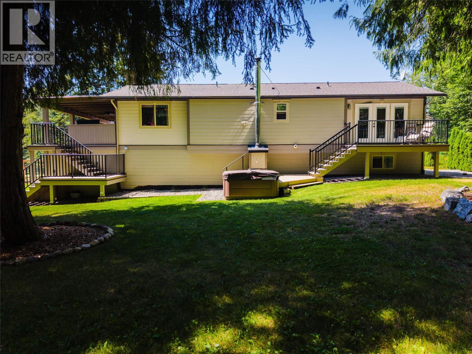 262 BRYAN Road - 85
