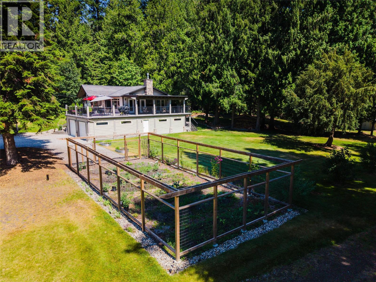 262 BRYAN Road - 89
