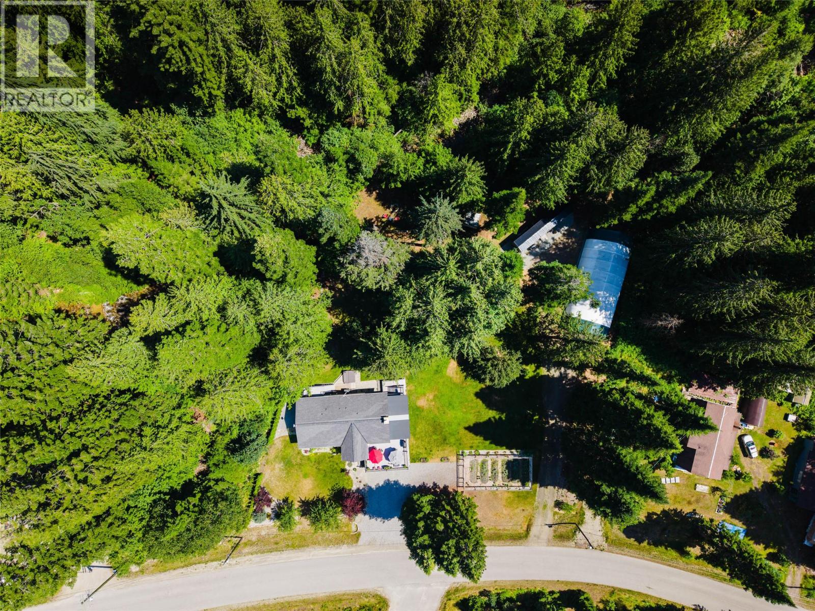 262 BRYAN Road - 71