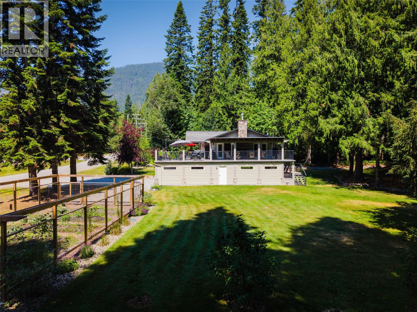 262 BRYAN Road - 74